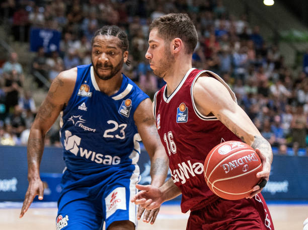 投篮不沾筐 投篮不沾筐